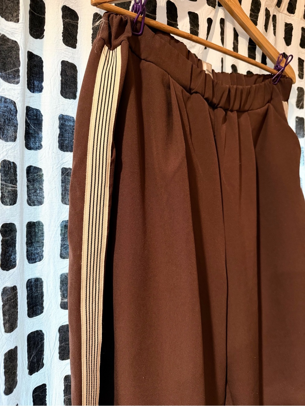 Anthropologie Maeve Wide-Leg Brown Lounge Track Pants with Side Stripe - Picture 4 of 6